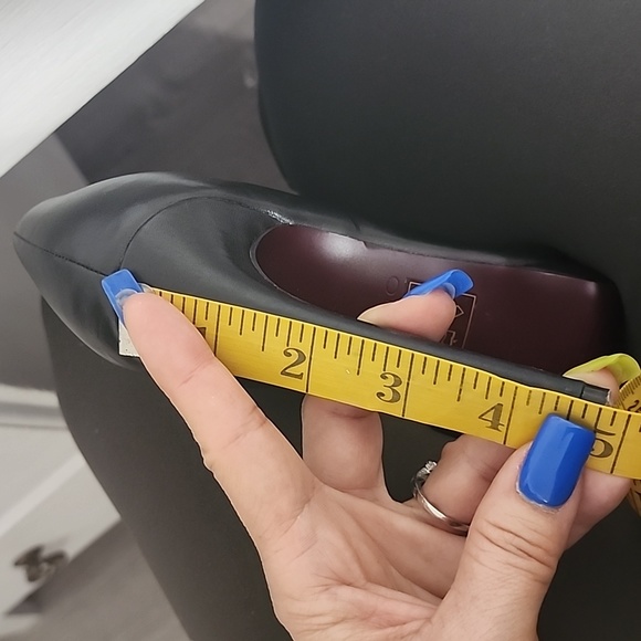 ALDO BLACK HIGH POINTED PUMPS  SEXY STILLETO ALDO HEELS /RED BOTTOMS/CLOSED PUMP - Picture 10 of 10